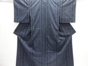 未使用品　竹笹模様織出し本場泥大島紬着物（5マルキ）